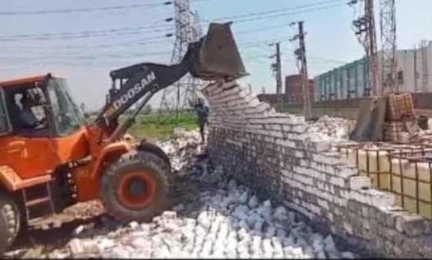 إحالة طلبات التقنين للبت دون رسوم جديدة وفقا لقانون التصرف فى أملاك الدولة