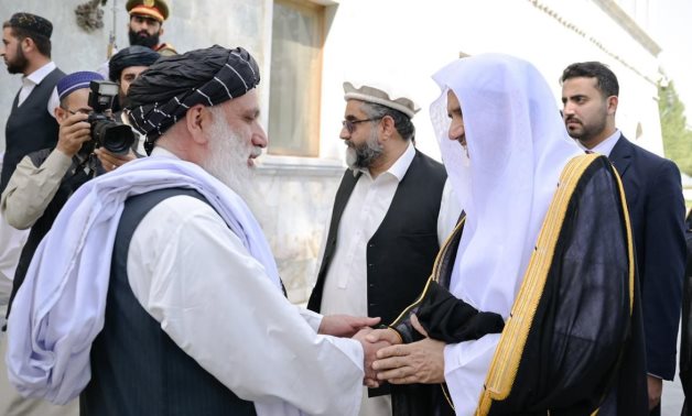 رئيس وزراء أفغانستان يستقبل الأمين العام لرابطة العالم الإسلامي في العاصمة "كابل" 