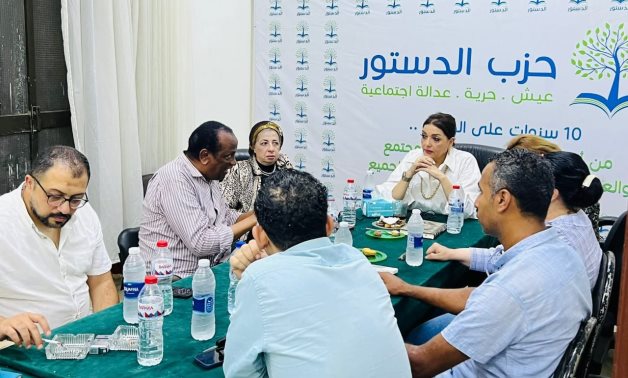 مرشحو حزب الدستور فى أسوان والنوبة والشرقية ومطروح يجتمعون للاستعدادات للانتخابات