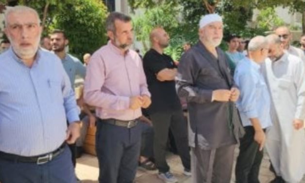 "إخوان نتنياهو" يتجاهلون جرائم الاحتلال ويتظاهرون أمام سفارة مصر فى تل أبيب.. الجماعة المشبوهة تتجاهل الاحتجاج أمام مكتب نتنياهو والكنيست.. إسرائيل تسمح لهم بالتظاهر رغم فرضها حظرا على أنشطتها