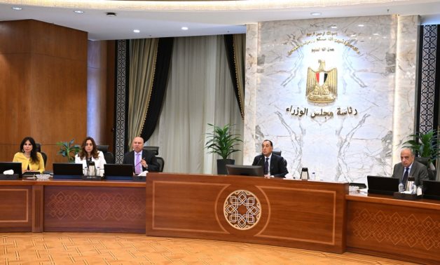 رئيس الوزراء يتابع مُستجدات آلية تعديل حدود الكربون لتعزيز تنافسية الصادرات 