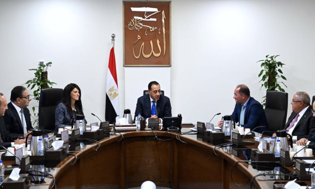 رئيس الوزراء يتابع آليات تنفيذ قانون تنظيم بعض الأحكام الخاصة بملكية الدولة في الشركات المملوكة لها أو التي تساهم فيها