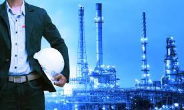 قطاع الأعمال العام يواصل التوسع.. قفزة في الاستثمارات والأصول.. أجور العاملين ترتفع إلى 43.3 مليار جنيه بزيادة 11.6% خلال 23/24.. مشروعات تحت التنفيذ تتجاوز 200 مليار جنيه.. ورأس المال المستثمر ينمو بنسبة 43.8%