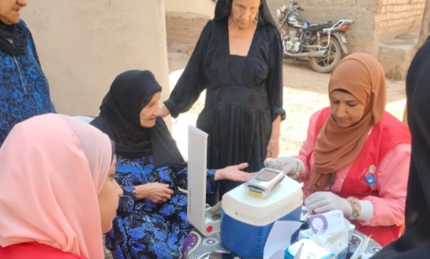 حملة «100 يوم صحة» قدمت 77 مليونا و68 ألف خدمة مجانية خلال 53 يومًا