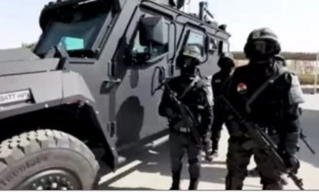 الداخلية تداهم سوق الكيف.. ضبط نصف طن حشيش وورش تصنيع سلاح وتنفيذ 84 ألف حكم خلال 24 ساعة.. الأمن يسقط أخطر التشكيلات العصابية ومتعاطين مواد مخدرة ويعيد المسروقات لأصحابها