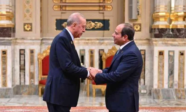 الرئيس السيسى وأردوغان يؤكدان ضرورة إنهاء الكارثة الإنسانية فى غزة ورفض التهجير