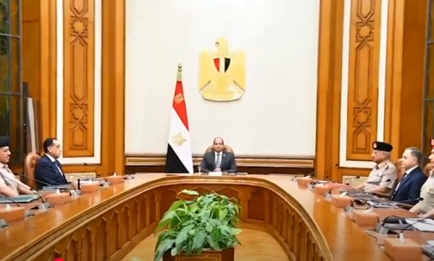 الرئيس السيسى يرحب بمبادرة ترامب لوقف الحرب فى غزة.. ويؤكد: السلام خيار مصر لضمان مستقبل آمن ومستقر لشعوب المنطقة والصراعات لا تخدم أى طرف.. مدبولى مستعرضا نتائج زيارته لنيويورك: زخم دولى داعم للقضية الفلسطينية
