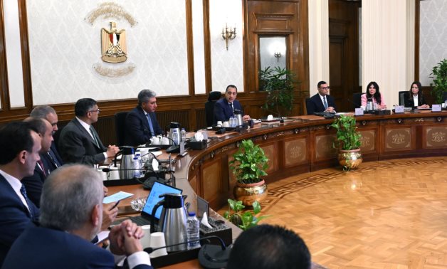رئيس الوزراء يستعرض مستجدات مشروع إعادة إحياء منطقة نزلة السمان كمقصد سياحي