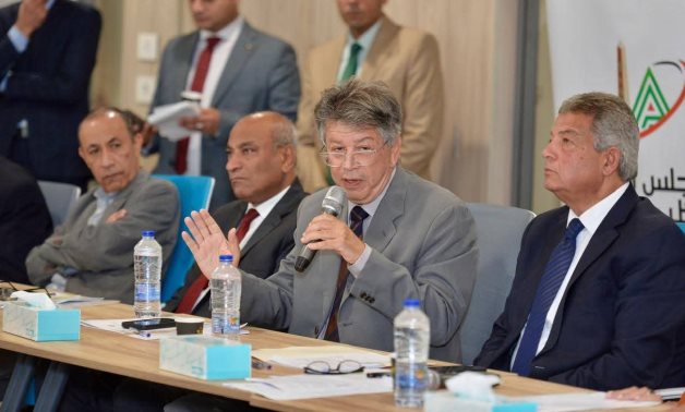 انطلاق خارطة تطوير الإعلام المصرى.. خالد عبد العزيز يترأس أولى جلسات اللجنة.. وتشكيل لجان فرعية تمهيدا لبدء العمل الأسبوع المقبل.. وتقرير شامل بالتوصيات خلال شهرين