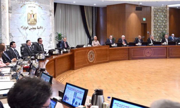 رئيس الوزراء: مصر أدت واجبها بمنتهى القوة والشفافية والشرف والحكمة والنزاهة فى القضية الفلسطينية منذ أول يوم.. ولم نتخل عن أشقائنا الفلسطينيين يومًا واحدًا رغم كل حملات التشويه والإنكار والتشكيك