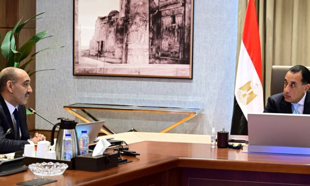 رئيس الوزراء يتابع مستجدات برنامج الفضاء الوطني وخطط توطين التكنولوجيا الفضائية   