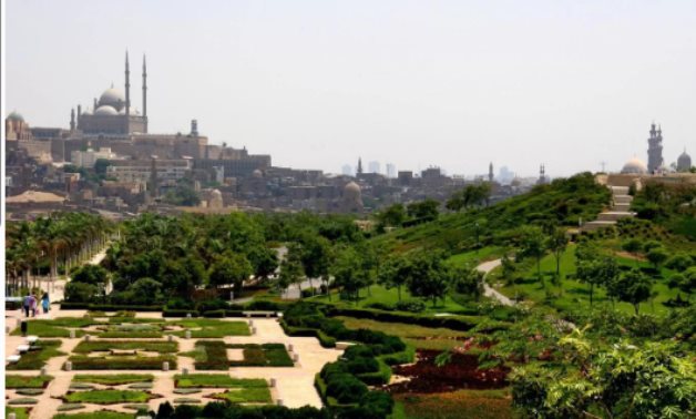 التنمية الحضرية: التجهيز لحفل كبير فى "الأرينا" بحديقة تلال الفسطاط