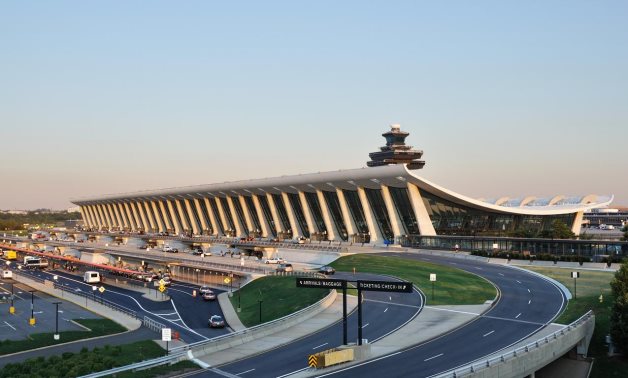 وقف حركة الملاحة فى مطار واشنطن بسبب نقص عدد المراقبين الجويين وقف حركة الملاحة فى مطار واشنطن بسبب نقص عدد المراقبين الجويين