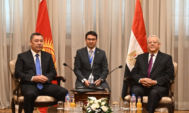 رئيس النواب يدعو  رئيس قيرغيزستان لتعزيز الاستثمارات بين البلدين في مجال الاستثمار الصناعي والنقل والتكنولوجيا الرقمية