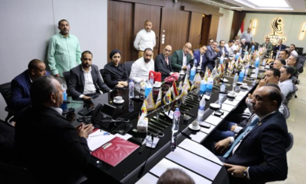 مرشحو دار السلام والبساتين يجتمعون بمقر حزب إرادة جيل تحت شعار لازم تشارك.. صور