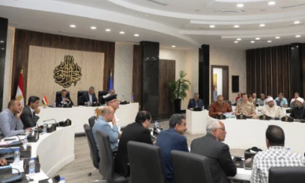 أسوان تنهى استعدادها للانتخابات البرلمانية 2025.. تجهيز 190 لجنة انتخابية لاستقبال الناخبين بمقار اللجان فى المدارس والمراكز الخدمية.. والمرشحون يوجهون دعوات للمشاركة الإيجابية.. وخطة محكمة للتأمين.. صور