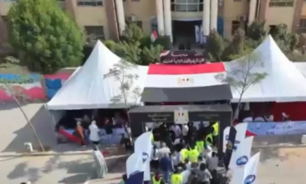 قاض بالفيوم يرفض ترك لجنته بعد إخطاره بوفاة شقيقه لحين وصول الاحتياطى