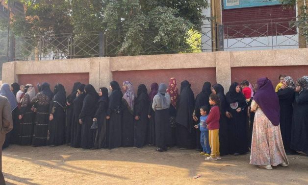 السيدات يشاركن بقوة فى انتخابات مجلس النواب 2025 بسوهاج