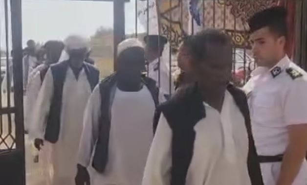 أهالى حلايب وشلاتين يواصلون التصويت فى اليوم الثاني للمرحلة الأولى للبرلمان