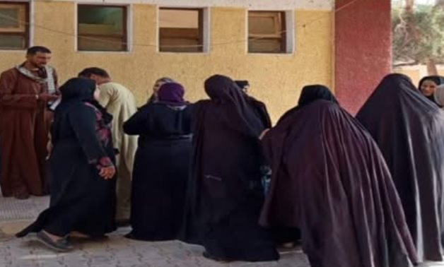 المرأة الصعيدية تتصدر المشهد فى اليوم الثانى لانتخابات مجلس النواب بطهطا وجهينة بسوهاج