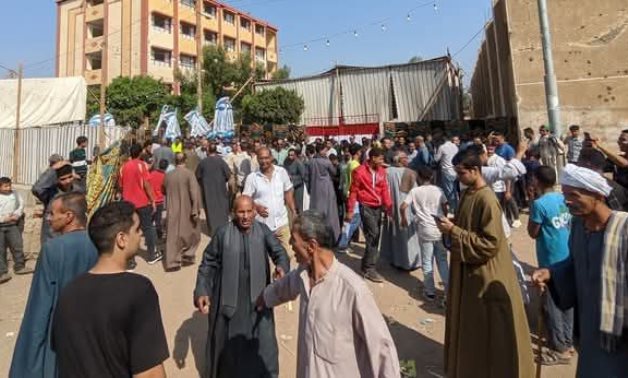 استمرار توافد الناخبين بأبو تشت بقنا للتصويت في انتخابات مجلس النواب 2025