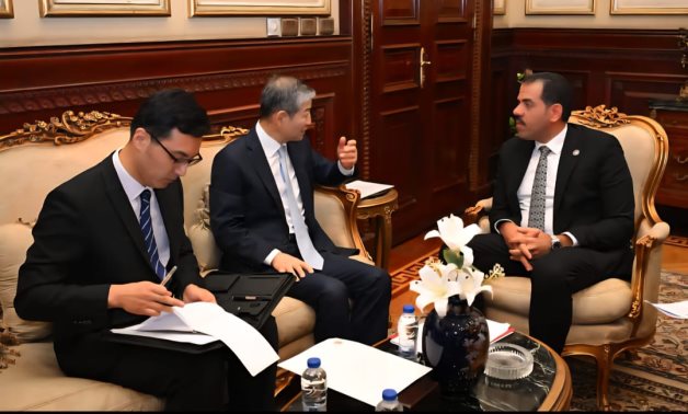 أمين عام مجلس الشيوخ يستقبل السفير الصينى لتعميق العلاقات الثنائية