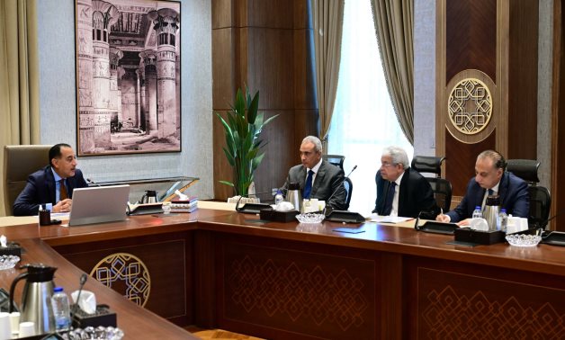 اللجنة الاستشارية للشئون السياسية تطالب بتشكيل لجنة لتعزيز الهوية الوطنية