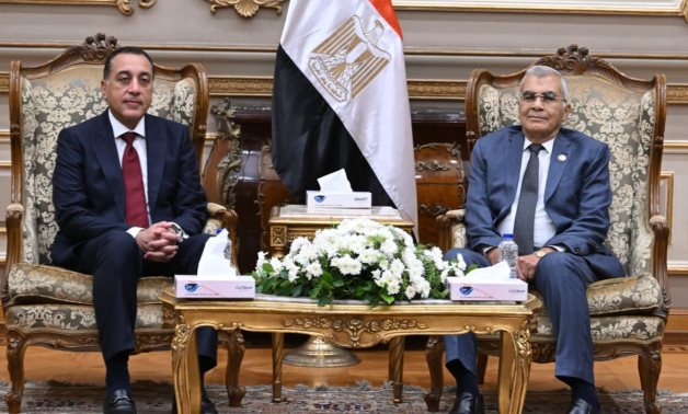 خلال لقائه بالدكتور مصطفي مدبولي: رئيس مجلس الشيوخ يؤكد حرص المجلس على تعزيز أواصر التعاون مع الحكومة 