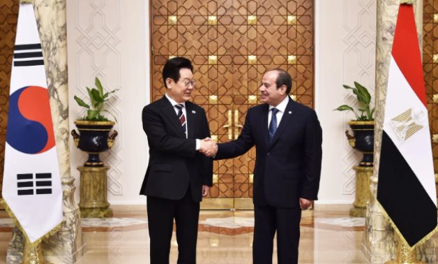 دراسة مقترح إنشاء جامعة كورية متخصصة فى العلوم والتكنولوجيا وإنشاء مدارس كورية فى مصر