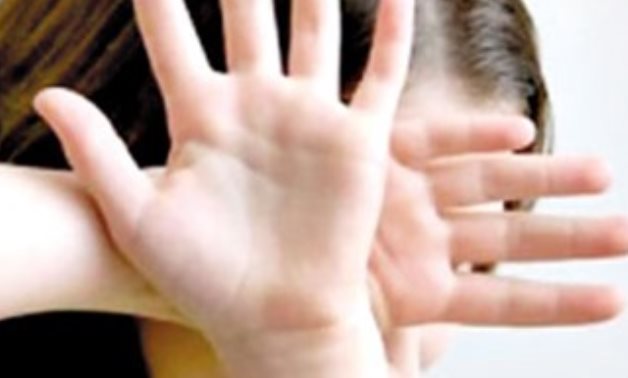  موقف التشريعات العربية من "هتك عرض أطفال المدارس".. في مصر تصل العقوبة للإعدام.. والسعودية والإمارات وقطر تصل للسجن 10 سنوات.. والكويت ولبنان والمغرب 15 سنة.. وخبير يُجيب عن الأسئلة الشائكة