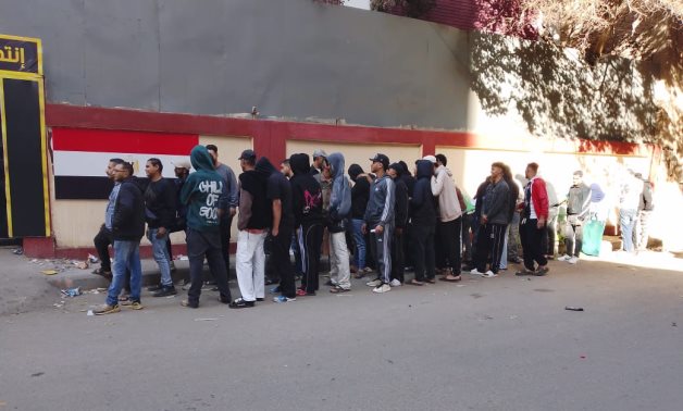 توافد شباب عين شمس والمطرية على لجان الانتخابات باليوم الثانى للتصويت