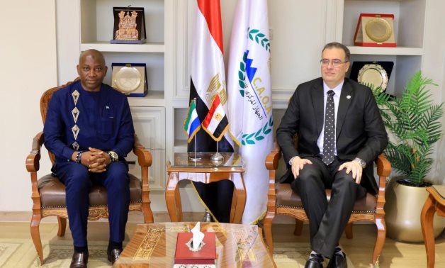 رئيس التنظيم والإدارة يستقبل وزير الإدارة العامة السيراليوني لبحث نقل الخبرات المصرية في الإصلاح الإداري