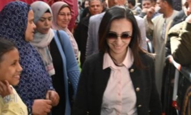 محافظ البحيرة تتفقد لجان انتخابات مجلس النواب لمتابعة سير عمليات التصويت