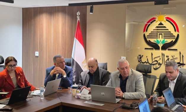 السيد القصير يتابع سير التصويت في المحافظات..ويؤكد دعم مرشحي الجبهة الوطنية في انتخابات النواب