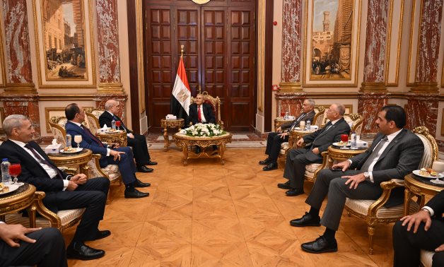 رئيس مجلس الشيوخ يستقبل وفد من النيابة الإدارية 