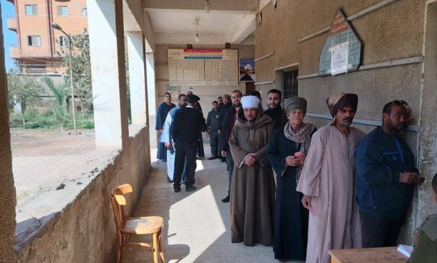 البلينا بسوهاج تشهد مشاركة واسعة لكبار السن في اليوم الأول لانتخابات مجلس النواب بالدوائر الملغاة