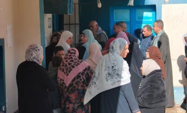 توافد الناخبين بلجان كوم حمادة بالبحيرة في انتخابات مجلس النواب بالدوائر الملغات