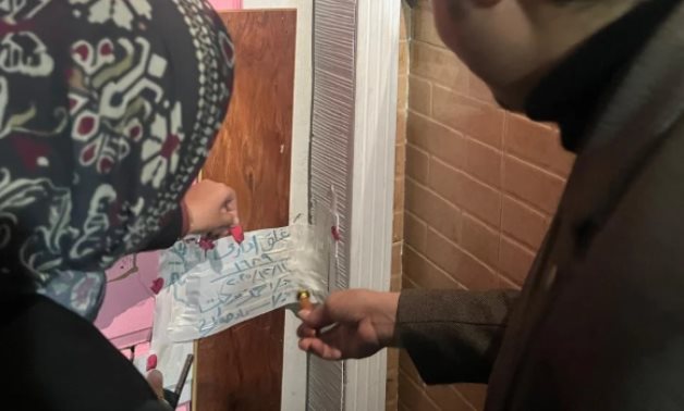 الصحة: إغلاق مركز Woman Health Clinic للعمل دون ترخيص وضبط منتحل صفة طبيب