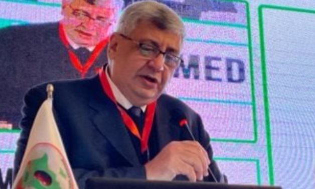 مستشار الرئيس للصحة يوصى بالبقاء بالمنزل عند الشعور بأعراض الأنفلونزا "A"H1N1