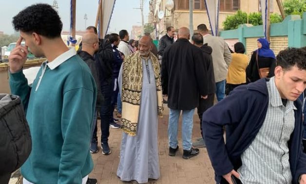 مشاركة ملحوظة في أول أيام إعادة المرحلة الثانية للنواب بالغربية