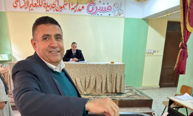 النائب أسامة مدكور يدلي بصوته في جولة الإعادة بالمنوفية ويؤكد: المشاركة واجب وطني