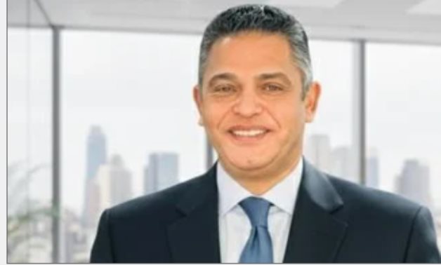 عبد الفتاح عبد المنعم: الصحافة المصرية متضامنة بشكل كامل مع الشعب الفلسطينى