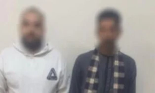 وزارة الداخلية تضبط شخصين لتجميع بطاقات الناخبين بالمنيا