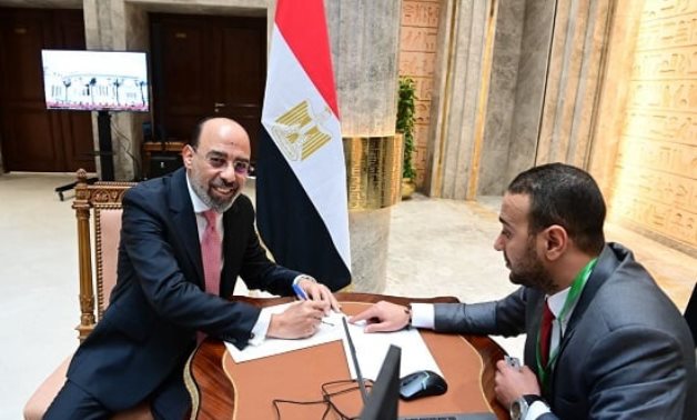 بعد تسلمه كارنيه العضوية.. النائب وائل سعدة: استشعرت بمسؤولية كبيرة