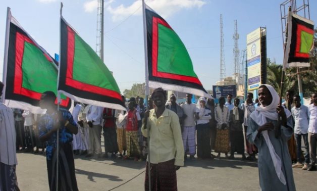 الآلاف يدعمون وحدة البلاد بتظاهرات واسعة في مقديشو ضد اعتراف إسرائيل بأرض الصومال
