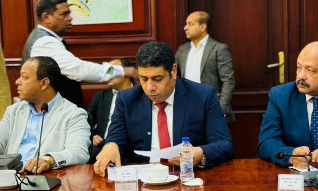 عادل زيدان يطالب بضرورة إنشاء منصة استثمارية متكاملة بمحافظة الأقصر تُعنى بحصر الفرص الاستثمارية المتاحة