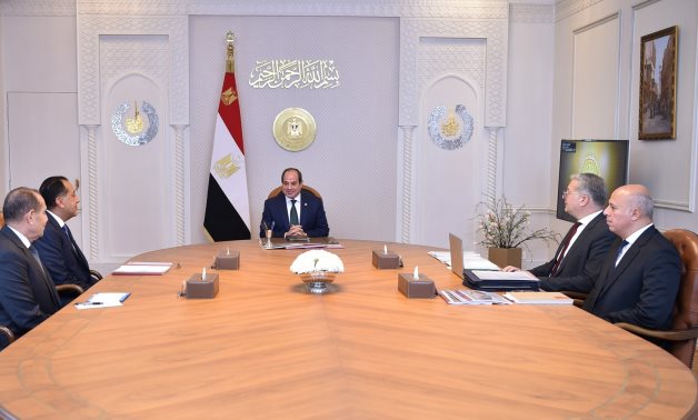 الرئيس السيسى يوجه بضرورة مواصلة الالتزام بسداد مستحقات شركات البترول والغاز العاملة في مصر