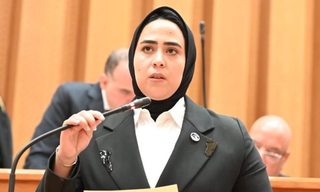 تحرك برلمانى ضد قرار "هيئة الدواء" بفرض رسوم على تركيب المستحضرات الصيدلية