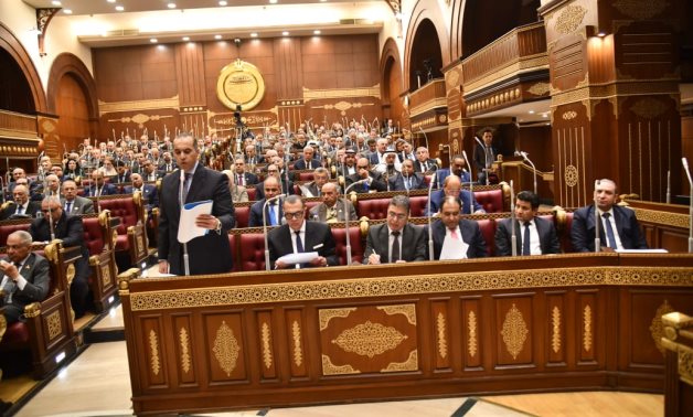  مجلس الشيوخ يوافق على طلب الحكومة بإعادة المداولة على قانون الضريبة العقارية 