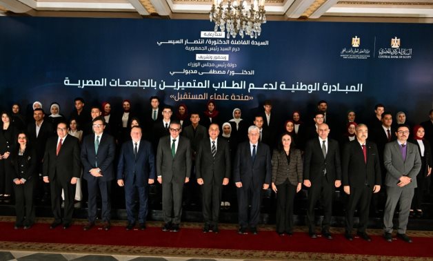 رئيس الوزراء: برنامج منحة علماء المستقبل تدشين لنموذج وطنى جديد لتمويل التعليم